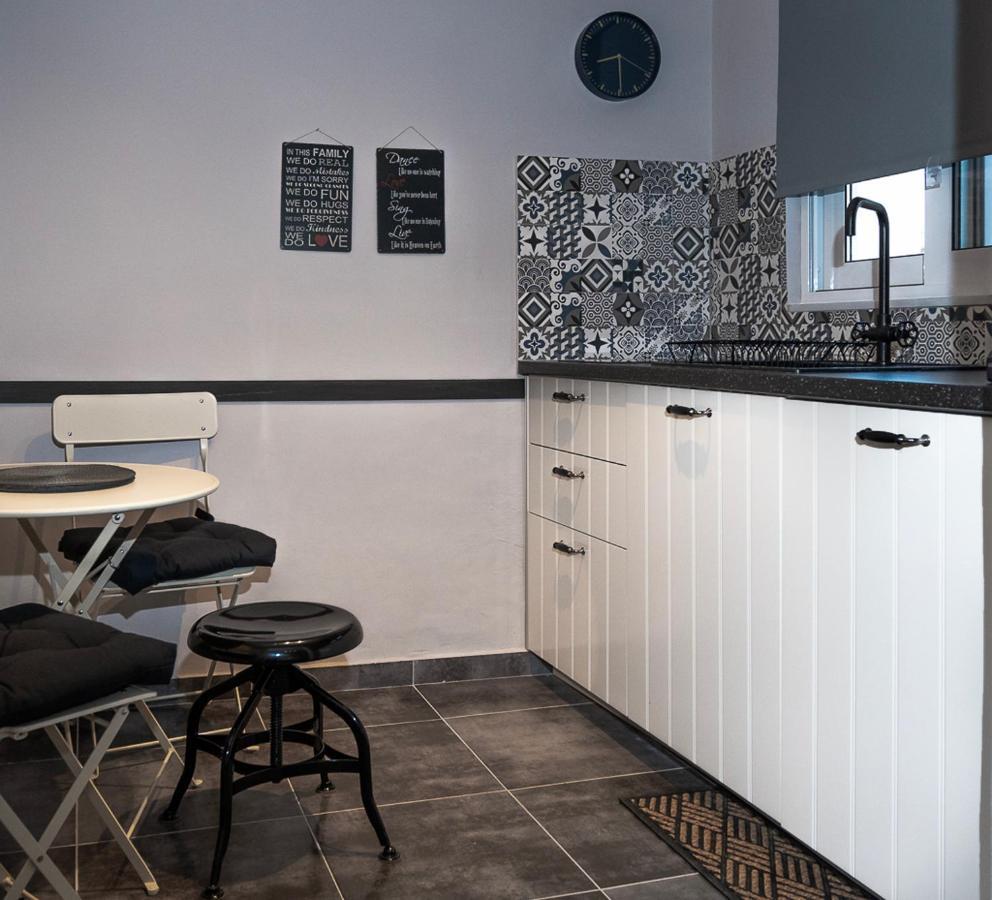 Yasemi Superb Two Floor Apartment Ираклион Экстерьер фото